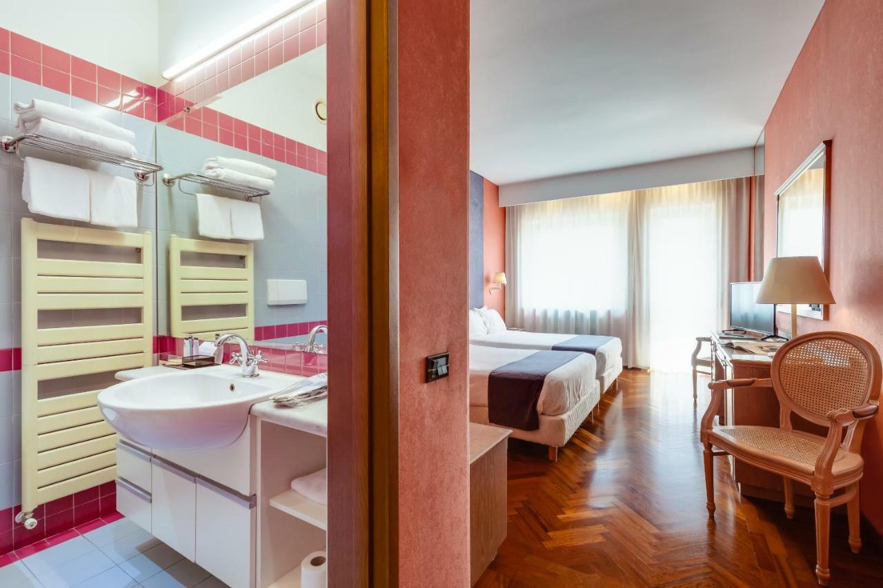 Culture Hotel Villa Capodimonte Неаполь Экстерьер фото