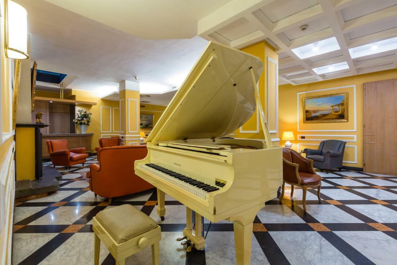Culture Hotel Villa Capodimonte Неаполь Экстерьер фото